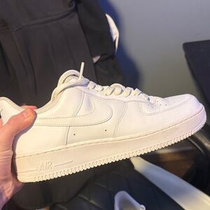 Nike Men's White Air Force 1